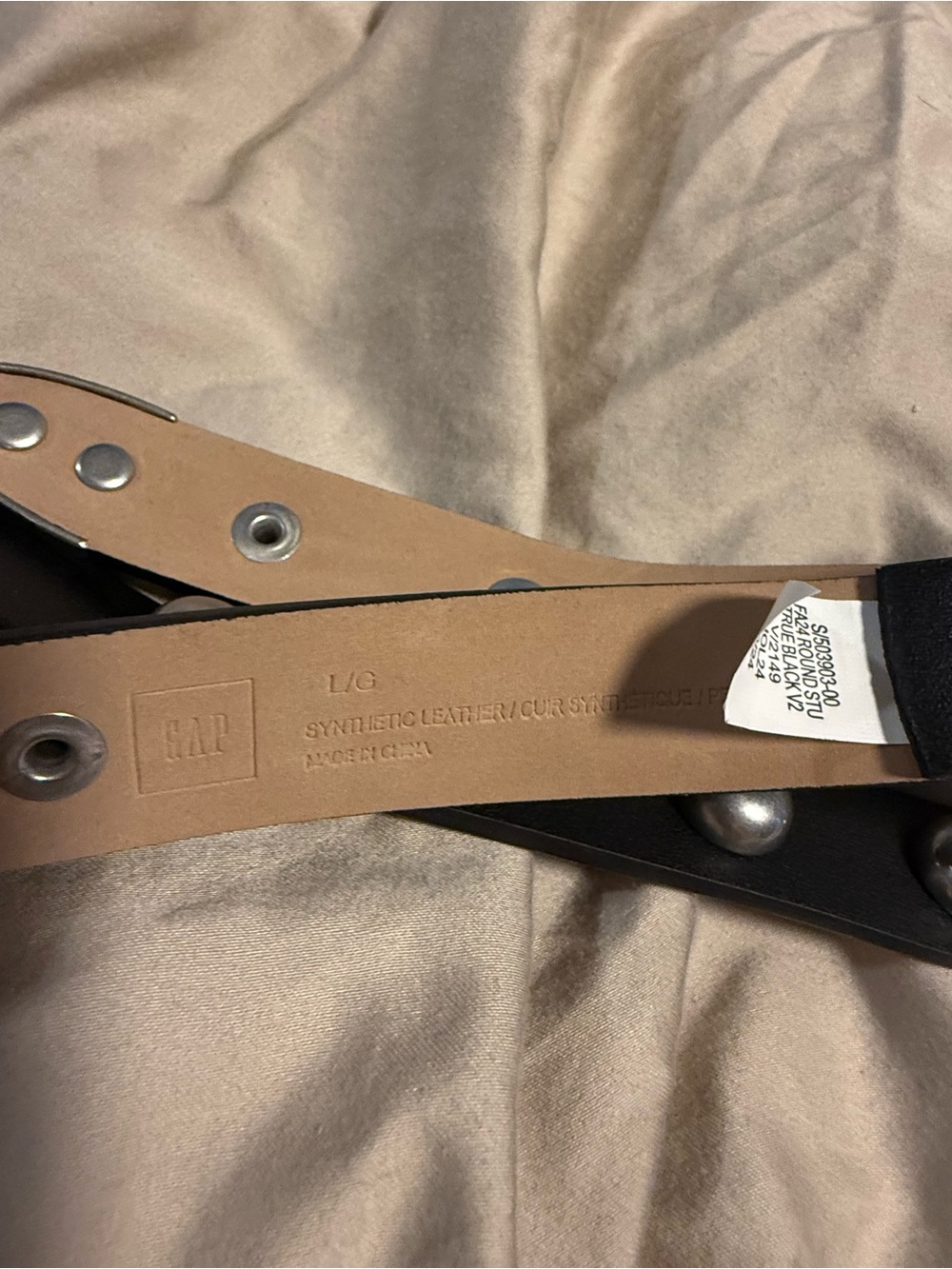 Brand new studded gap belt